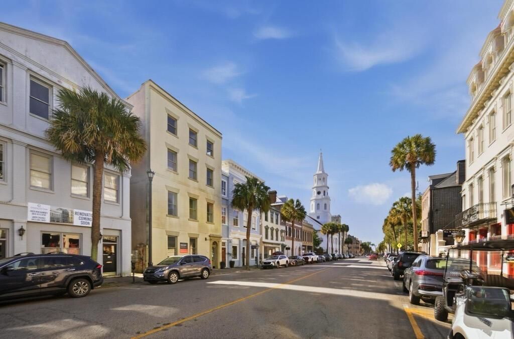 61 Broad Street Photo 31