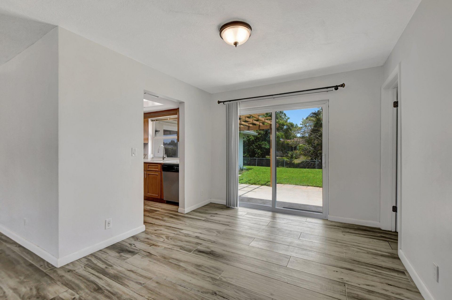 254 NW 11th Avenue, Boca Raton, FL 33486 Photo