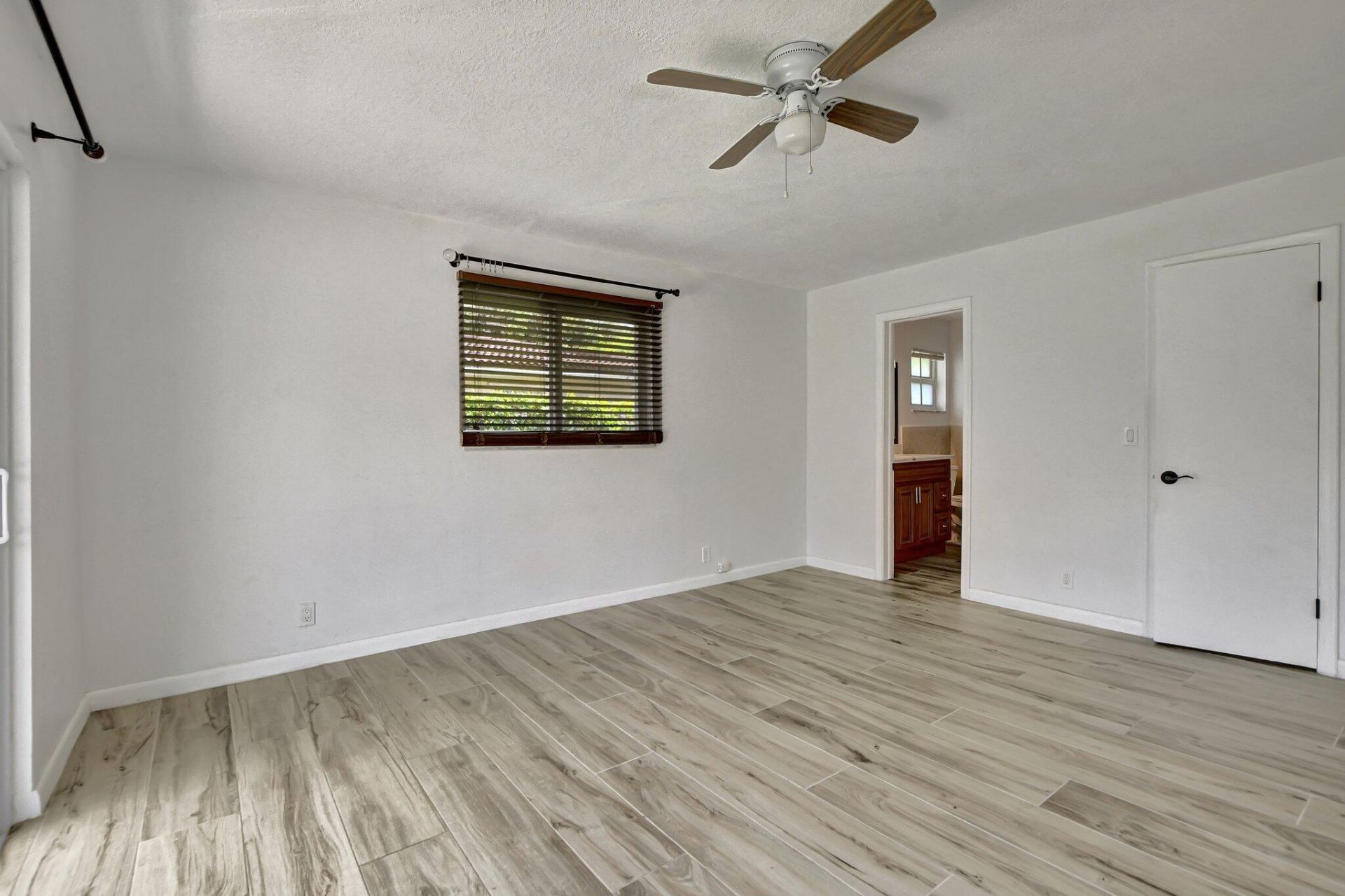 254 NW 11th Avenue, Boca Raton, FL 33486 Photo