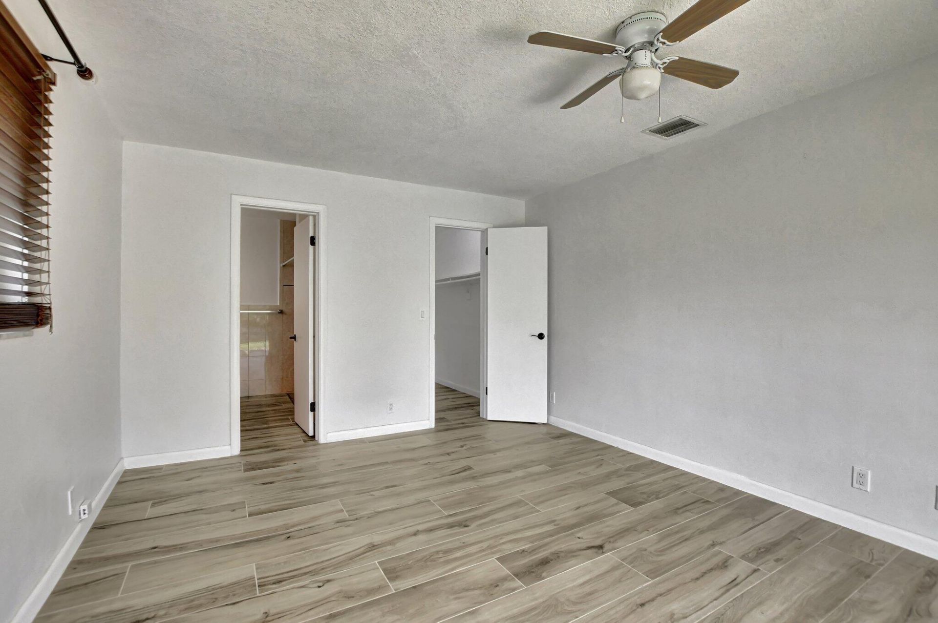 254 NW 11th Avenue, Boca Raton, FL 33486 Photo