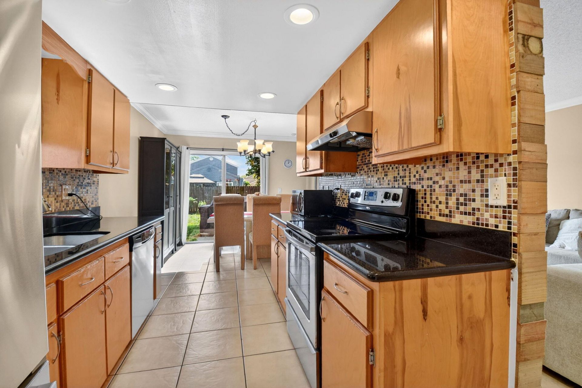 5812 Thisledown Court, West Palm Beach, FL 33415 Photo