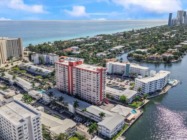 3161 S Ocean Drive, Unit 409, Hallandale Beach, FL 33009