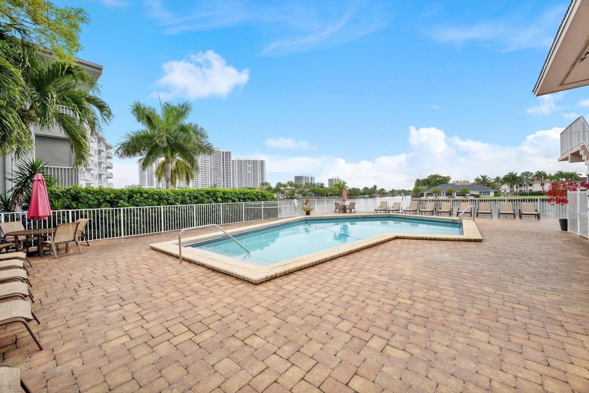 3161 S Ocean Drive, Unit 409, Hallandale Beach, FL 33009 Photo