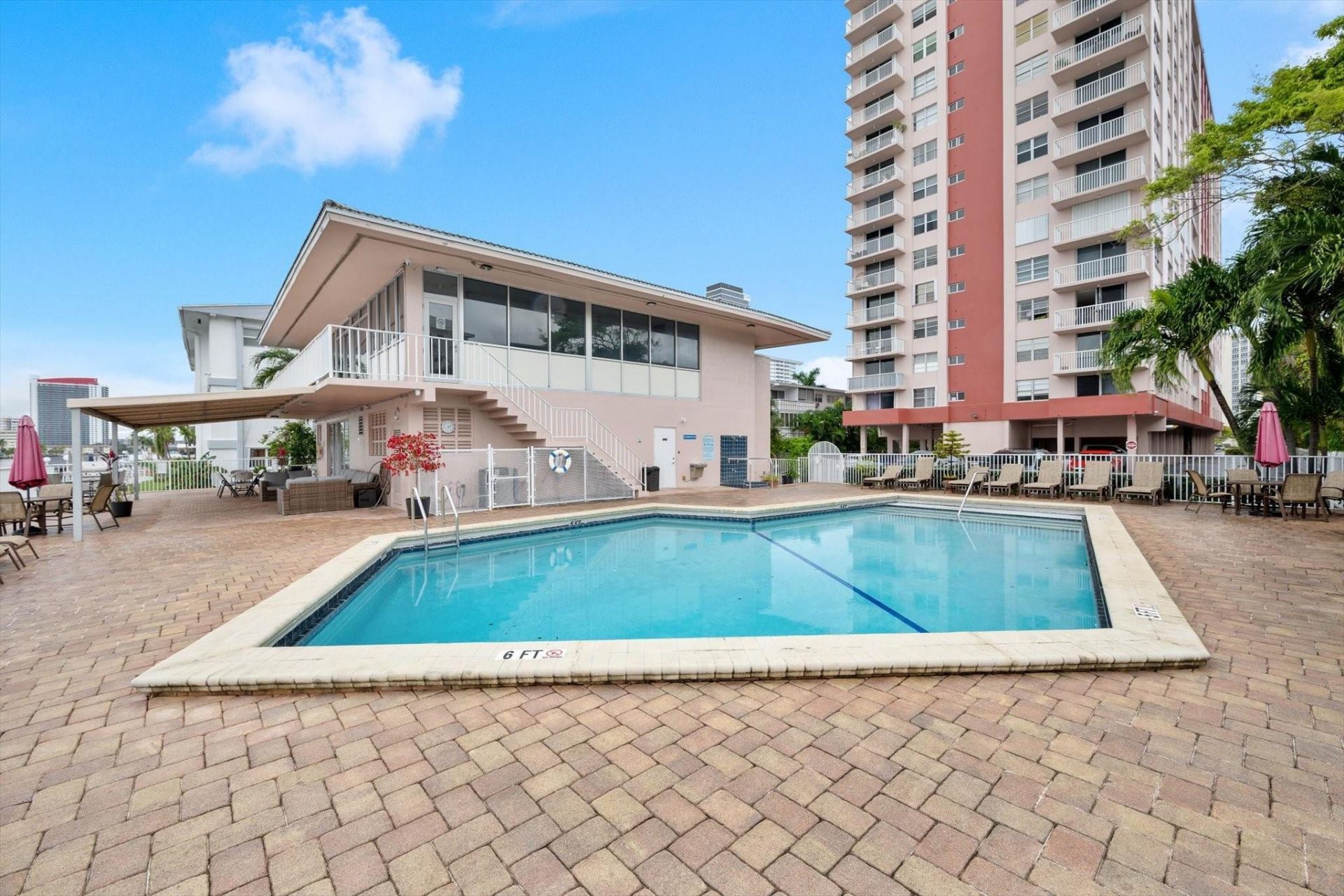 3161 S Ocean Drive, Unit 409, Hallandale Beach, FL 33009 Photo