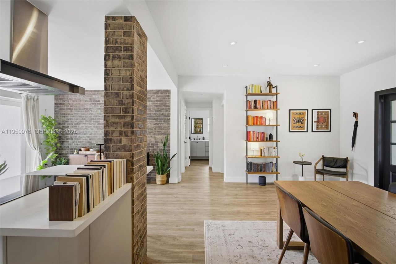 565 South Dr, Miami Springs, FL 33166 Photo