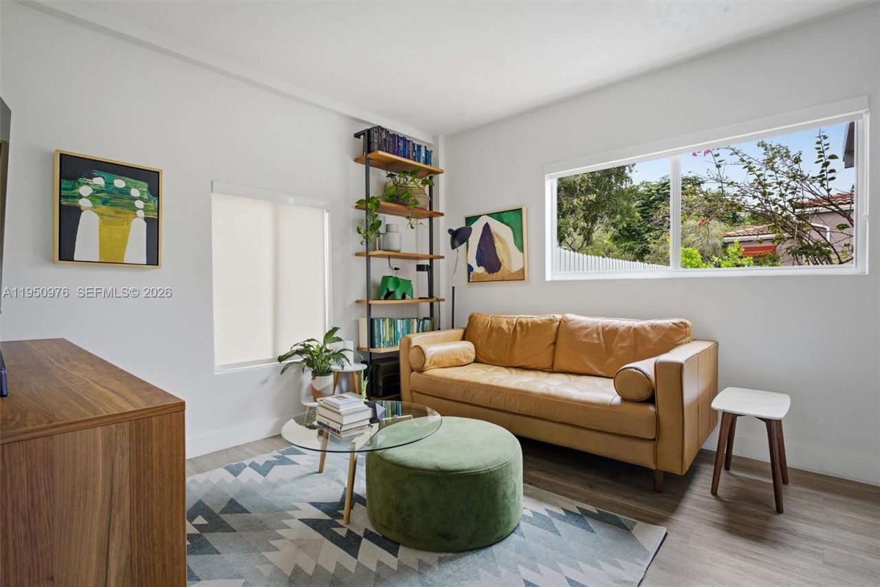 565 South Dr, Miami Springs, FL 33166 Photo