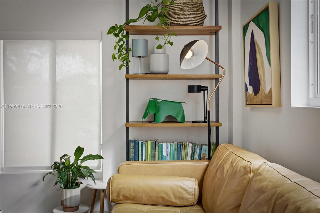 565 South Dr, Miami Springs, FL 33166 Photo