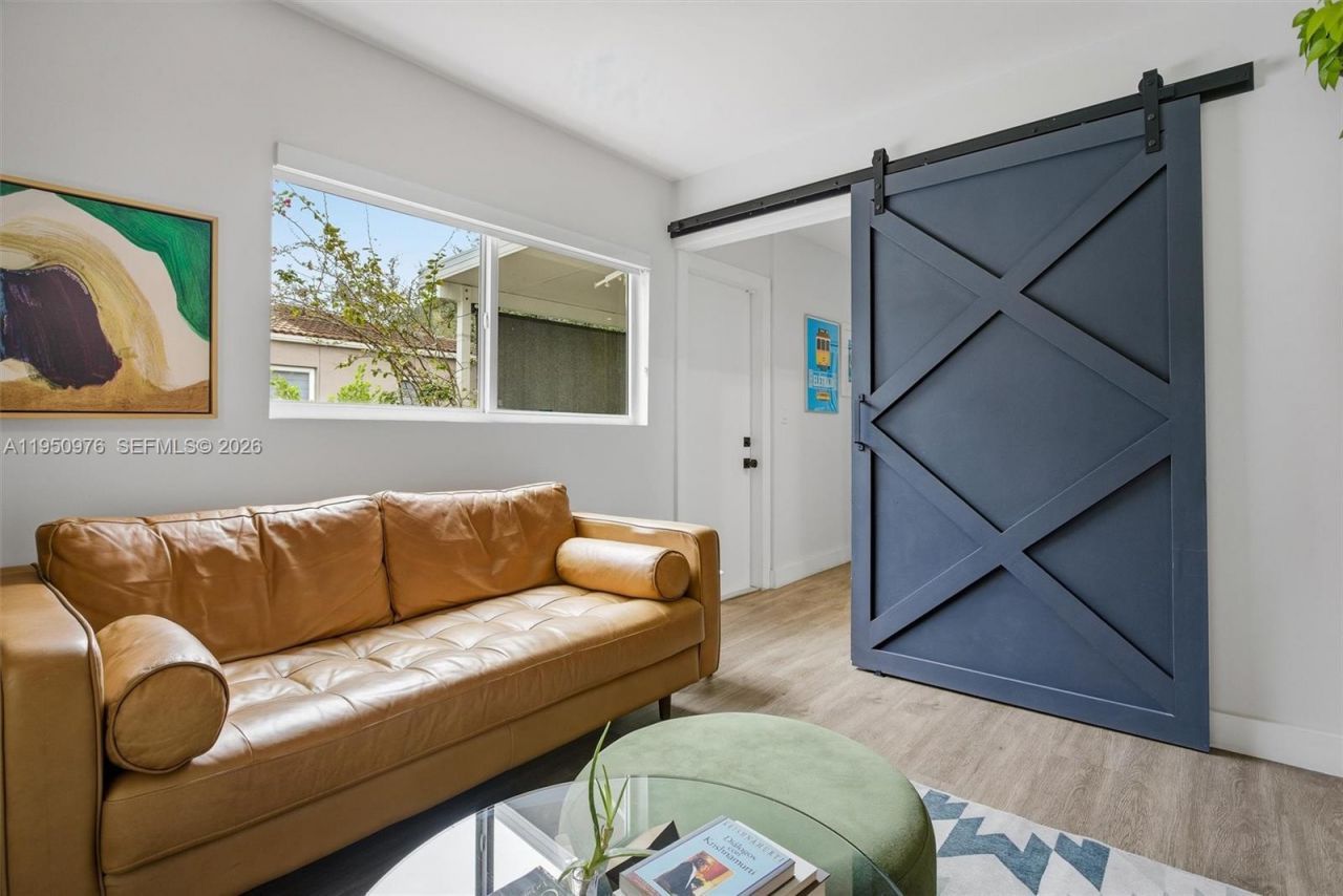 565 South Dr, Miami Springs, FL 33166 Photo