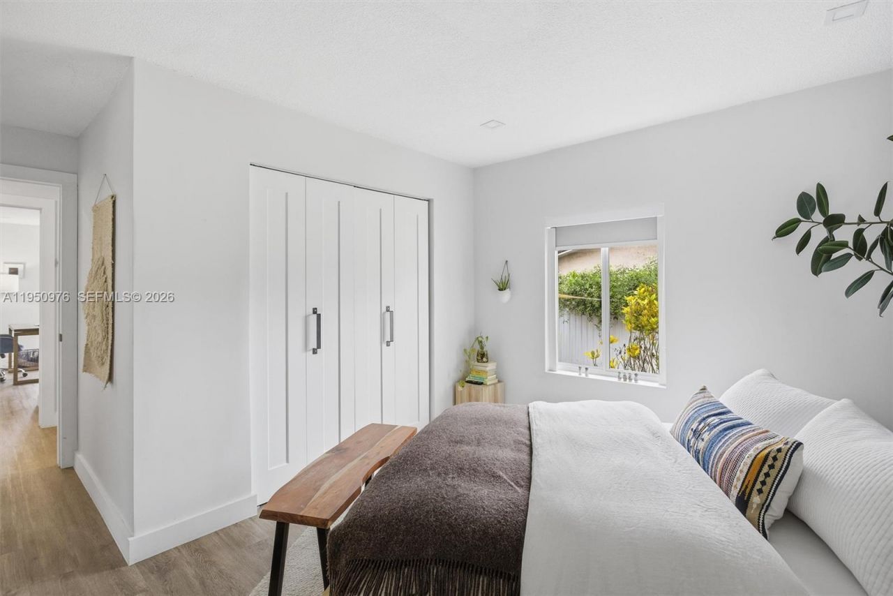 565 South Dr, Miami Springs, FL 33166 Photo