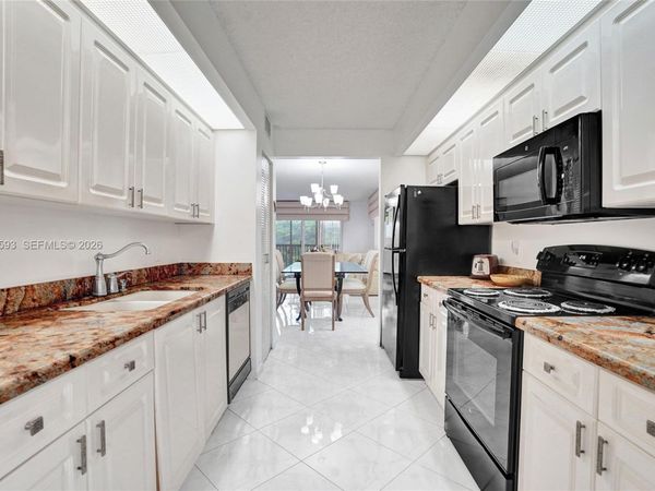 12955 SW 16th Ct, Unit 314M, Pembroke Pines, FL 33027