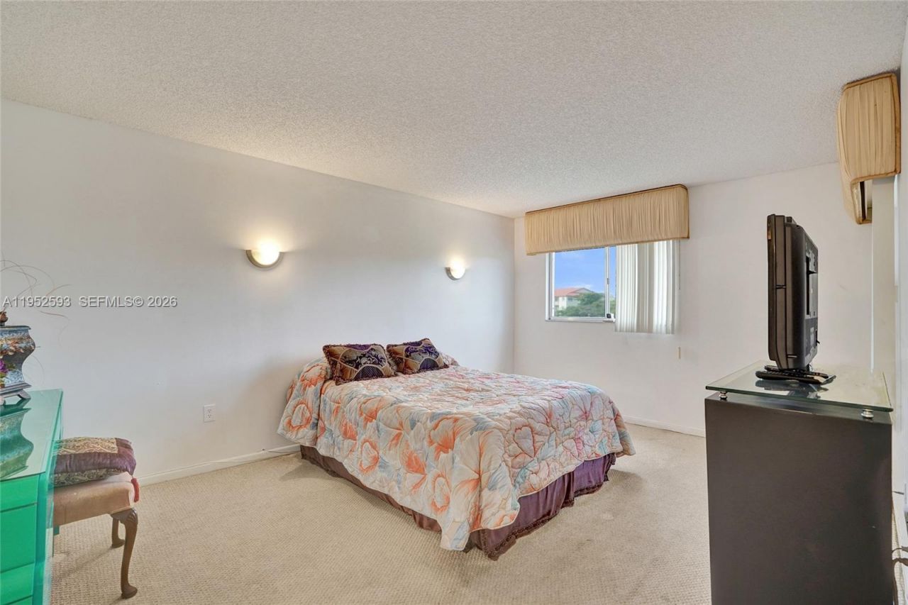 12955 SW 16th Ct, Unit 314M, Pembroke Pines, FL 33027 Photo