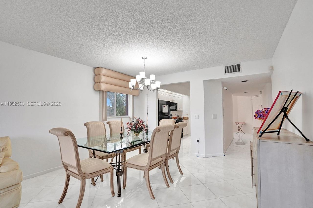 12955 SW 16th Ct, Unit 314M, Pembroke Pines, FL 33027 Photo