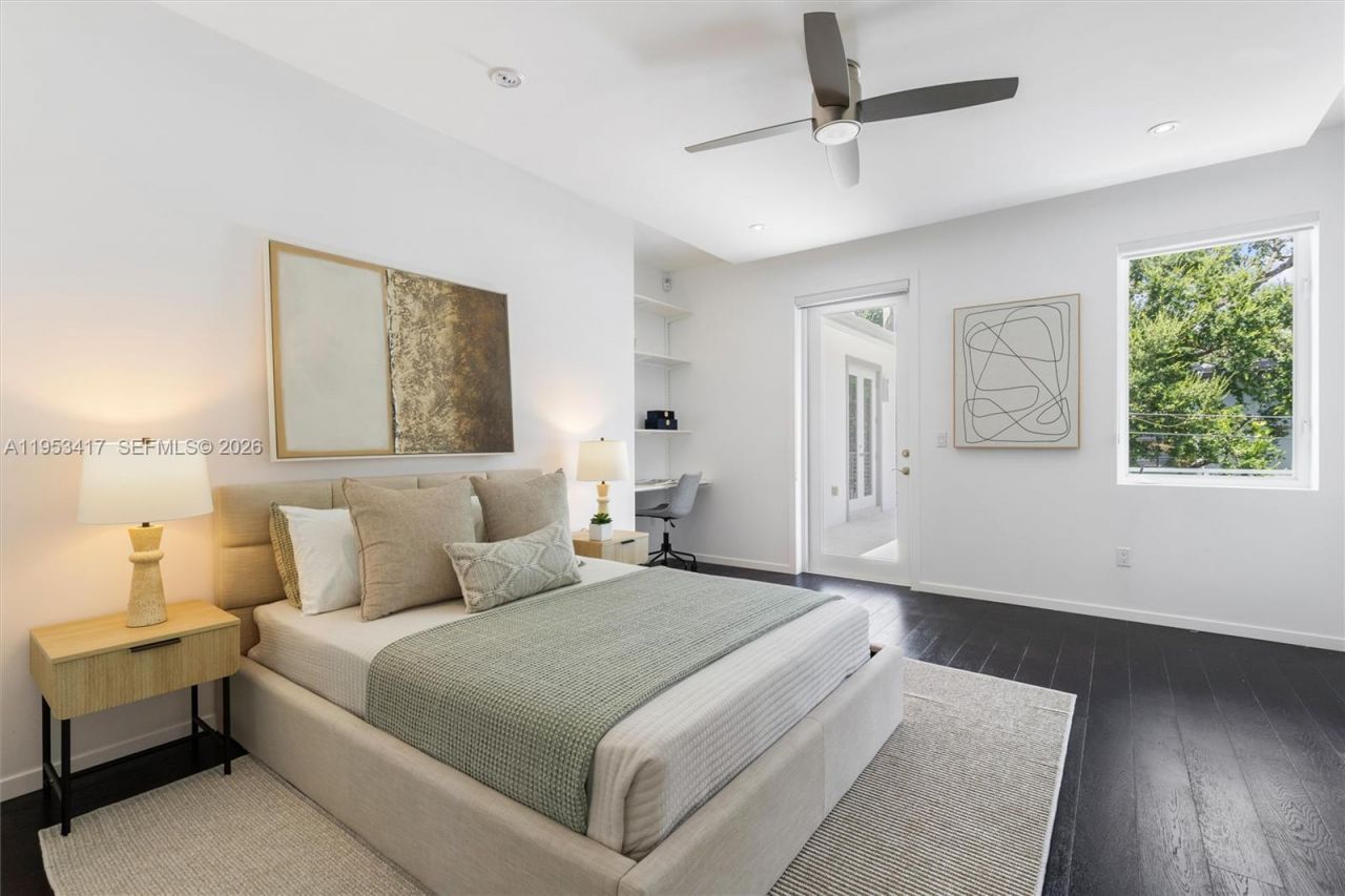 6900 Barquera St, Coral Gables, FL 33146 Photo