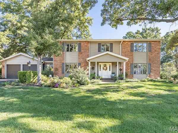 1620 Chalmers Drive, Chesterfield, MO 63017