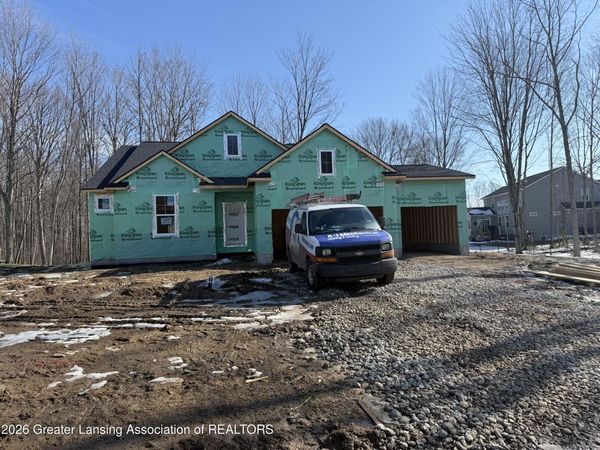 11438 Windswept Drive, Grand Ledge, MI 48837