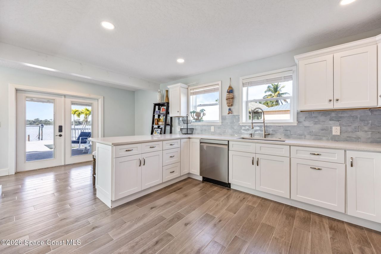 25 Vip Island , Unit A, Grant, FL 32949 Photo