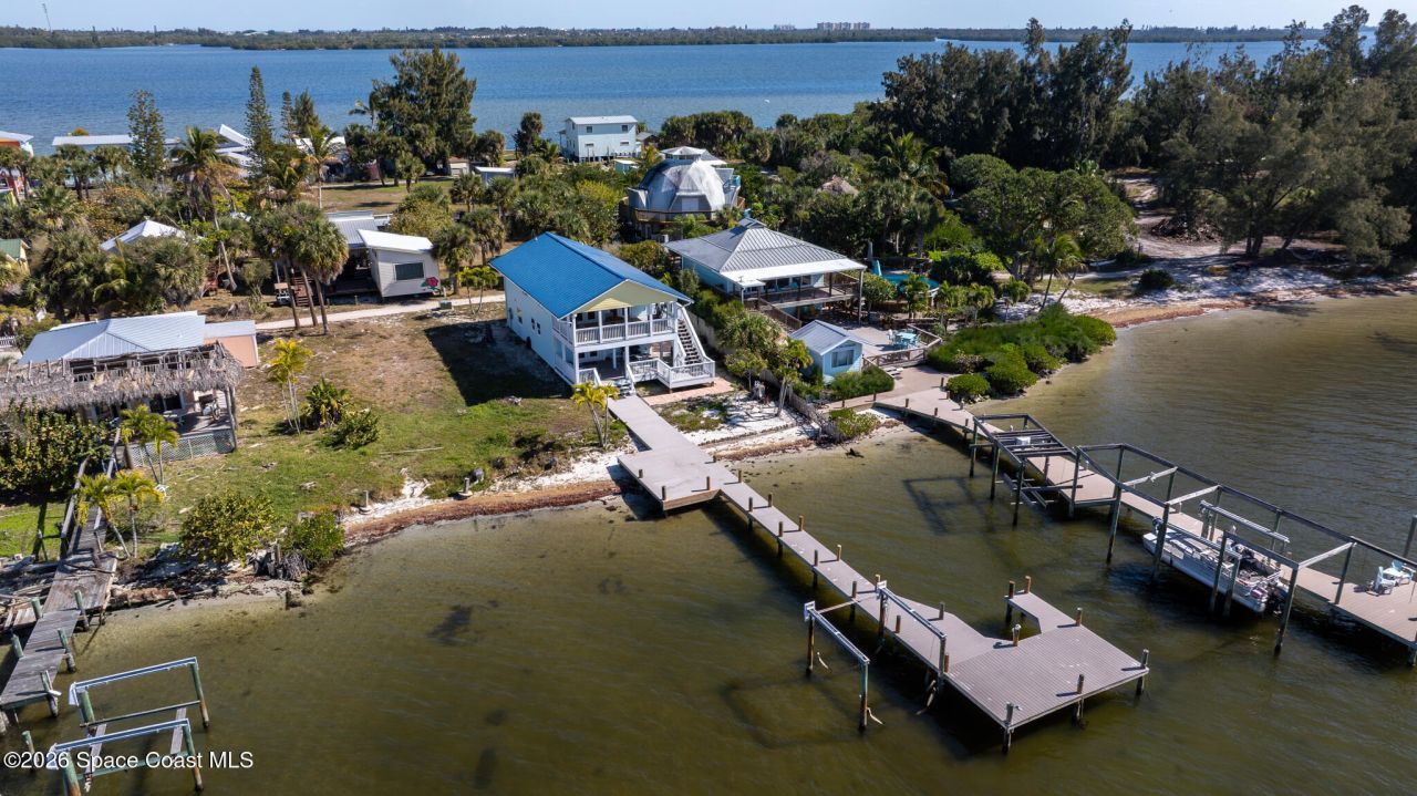 25 Vip Island , Unit A, Grant, FL 32949 Photo
