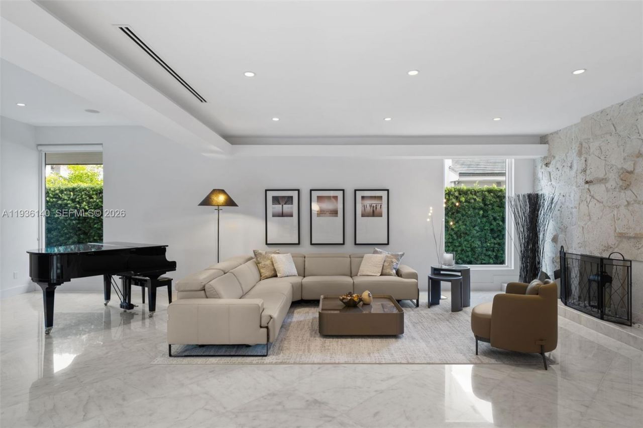 1251 Kane Concourse, Bay Harbor Islands, FL 33154 Photo