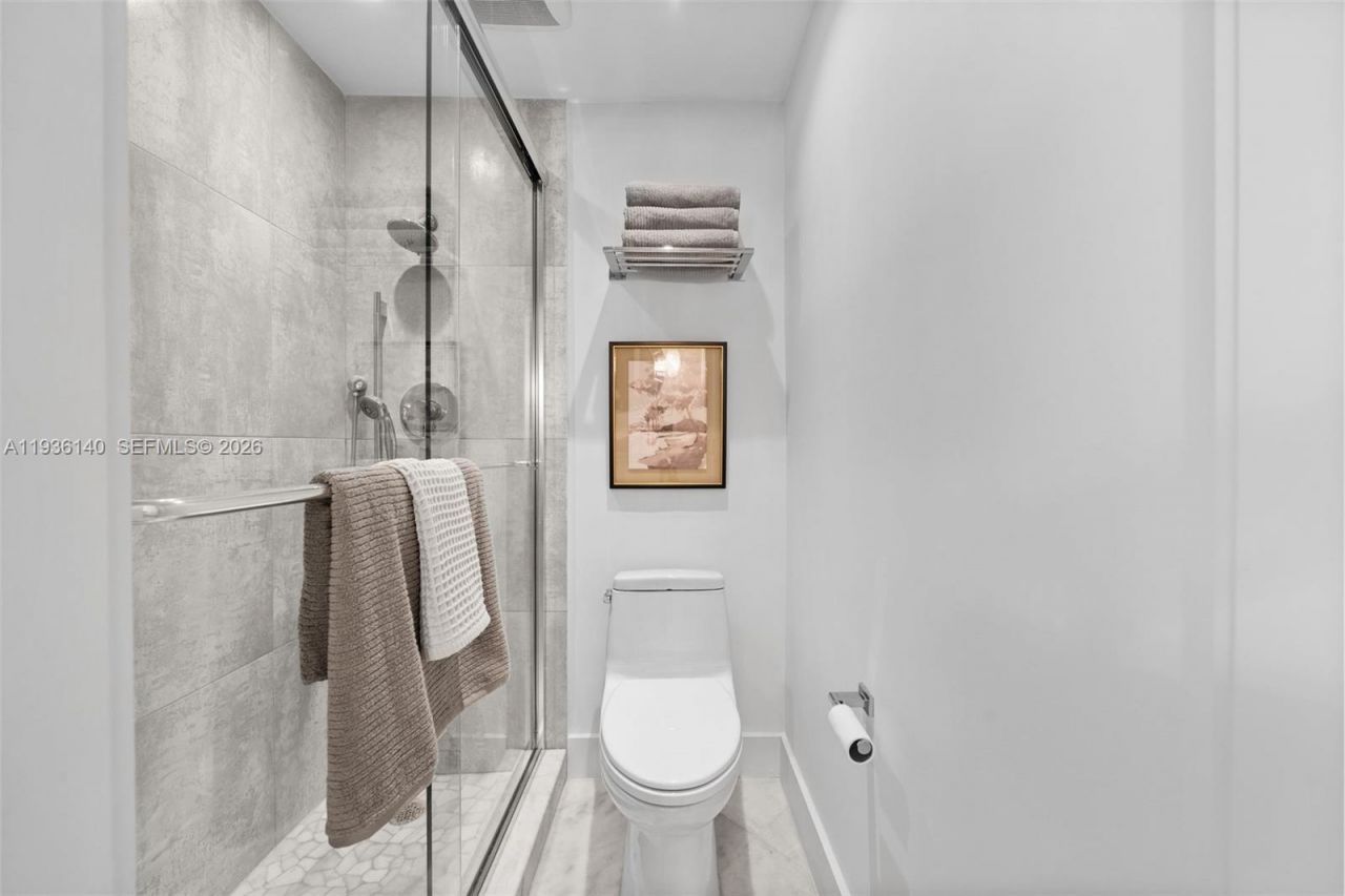 1251 Kane Concourse, Bay Harbor Islands, FL 33154 Photo