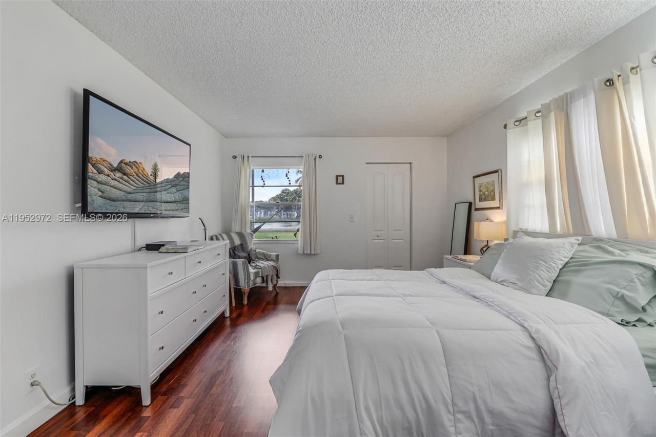 301 SW 135th Ave, Unit 118C, Pembroke Pines, FL 33027 Photo