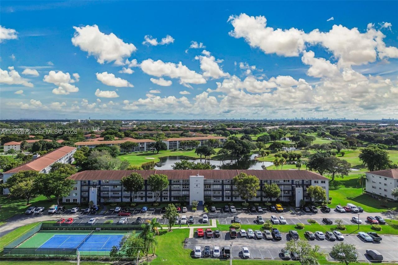 301 SW 135th Ave, Unit 118C, Pembroke Pines, FL 33027 Photo
