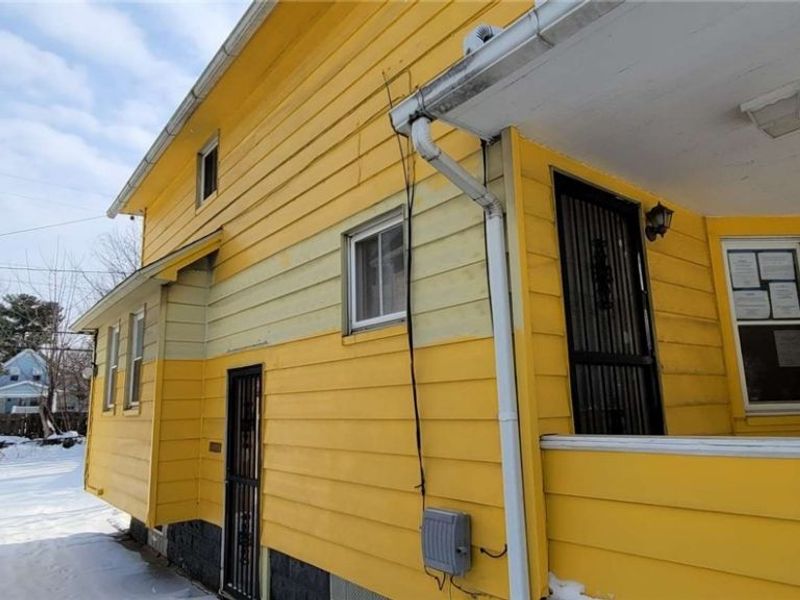 3637 E 104th Street, Cleveland, OH 44105 Photo 2