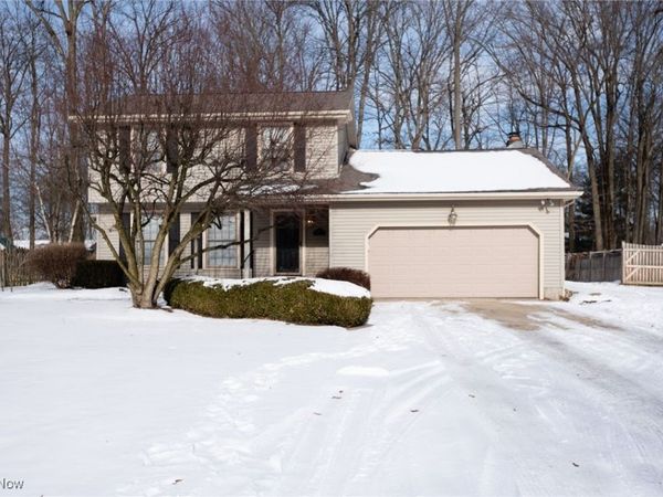 289 Cricklewood Drive, Cortland, OH 44410