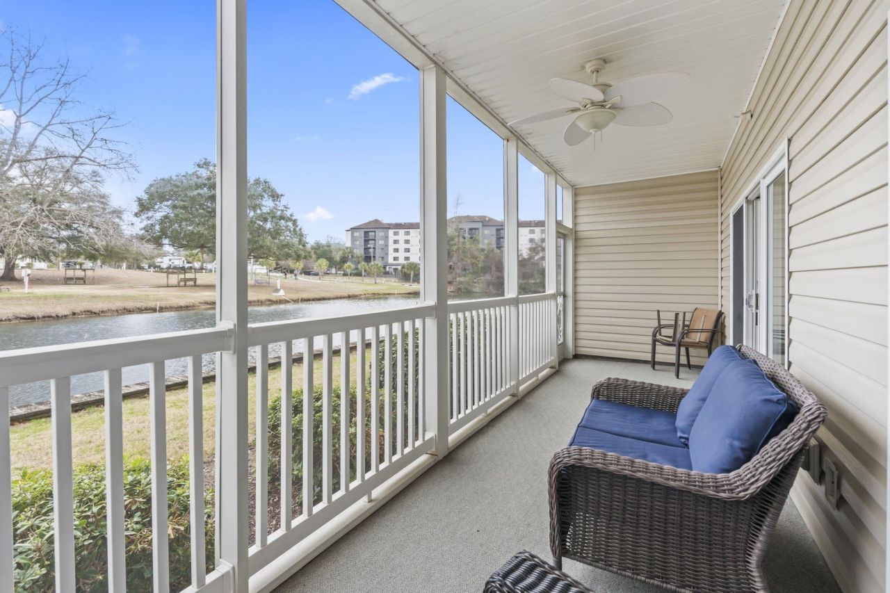 1100 Commons Blvd. Photo 24