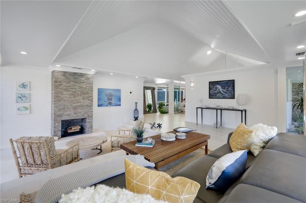 2943 Valencia Way, Fort Myers, FL 33901 Photo