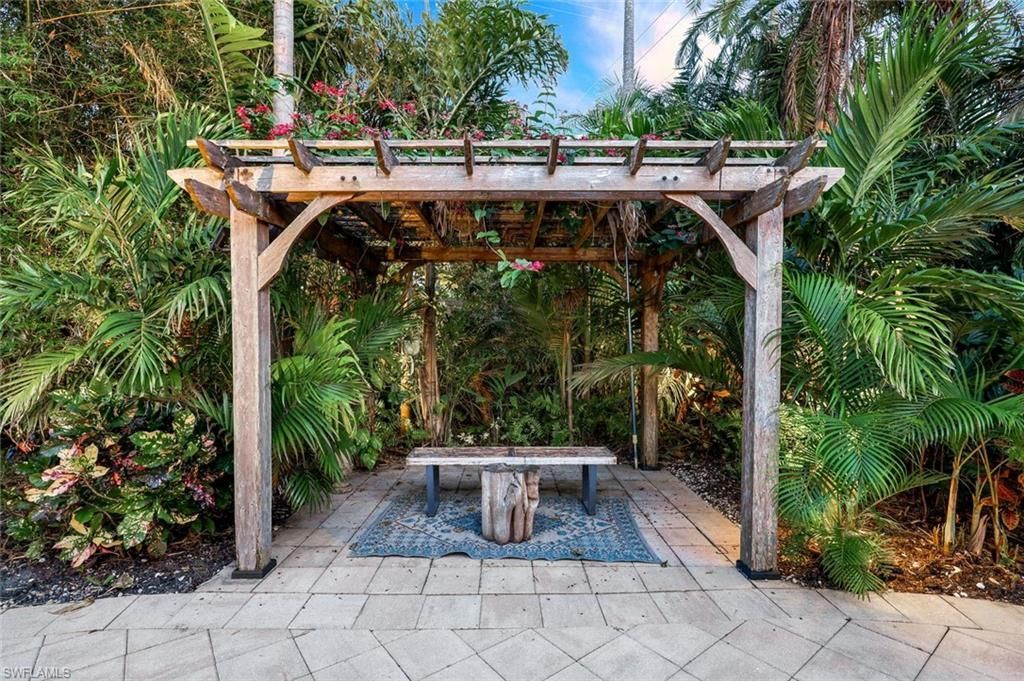 2943 Valencia Way, Fort Myers, FL 33901 Photo