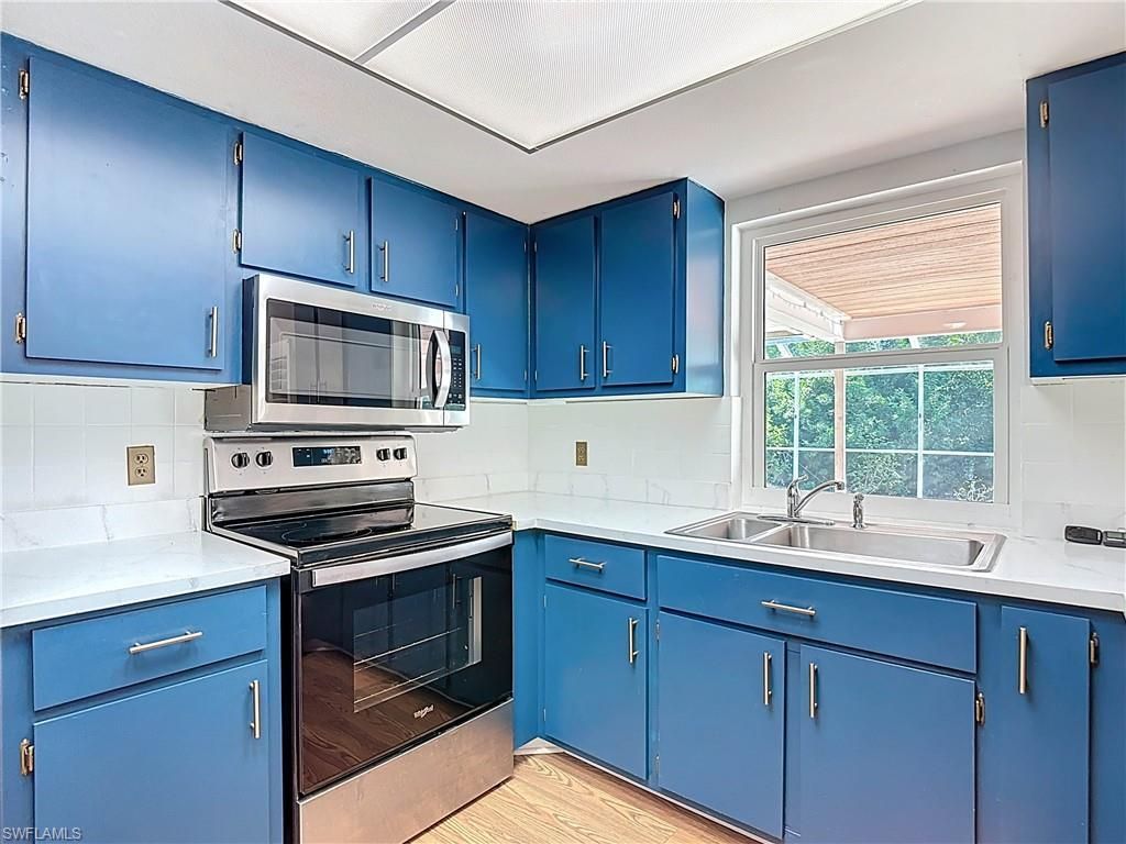 5946 Stringfellow Rd, Saint James City, FL 33956 Photo