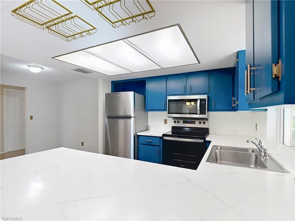 5946 Stringfellow Rd, Saint James City, FL 33956 Photo