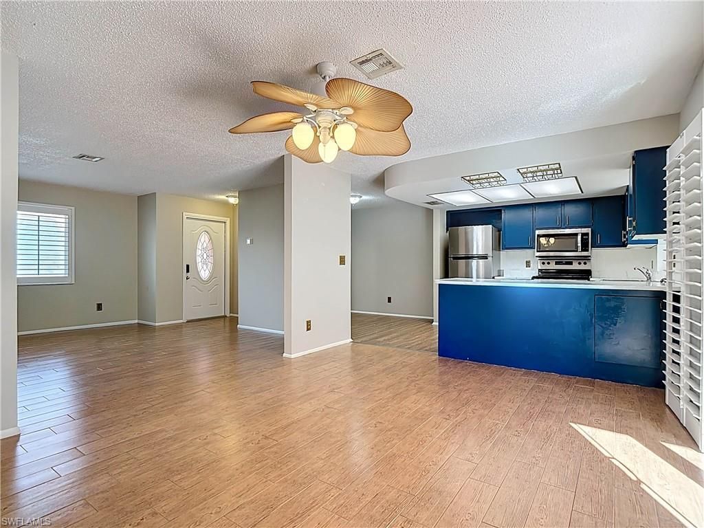 5946 Stringfellow Rd, Saint James City, FL 33956 Photo