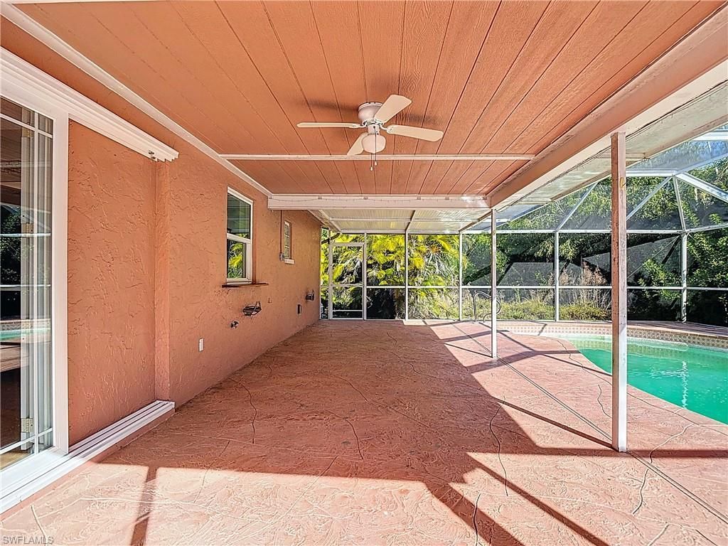 5946 Stringfellow Rd, Saint James City, FL 33956 Photo