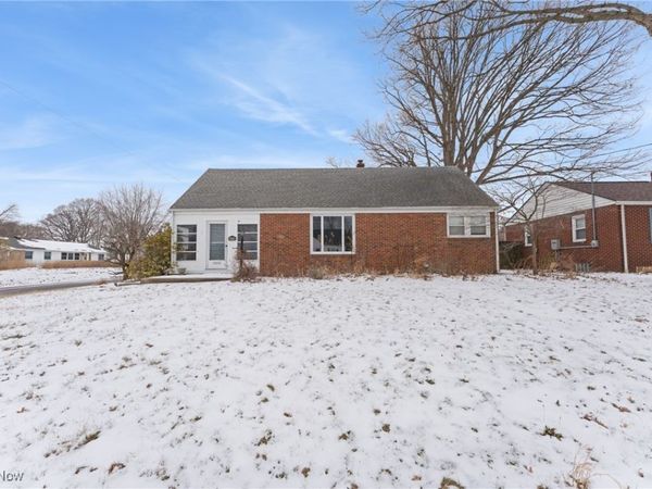 839 37th Street NW, Canton, OH 44709