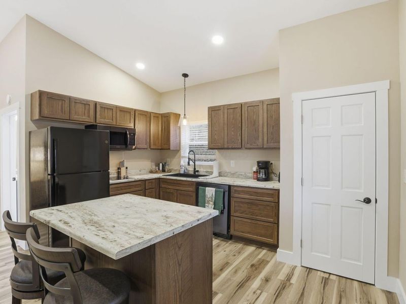 20029 Sowers Road, Laurelville, OH 43135 Photo 12