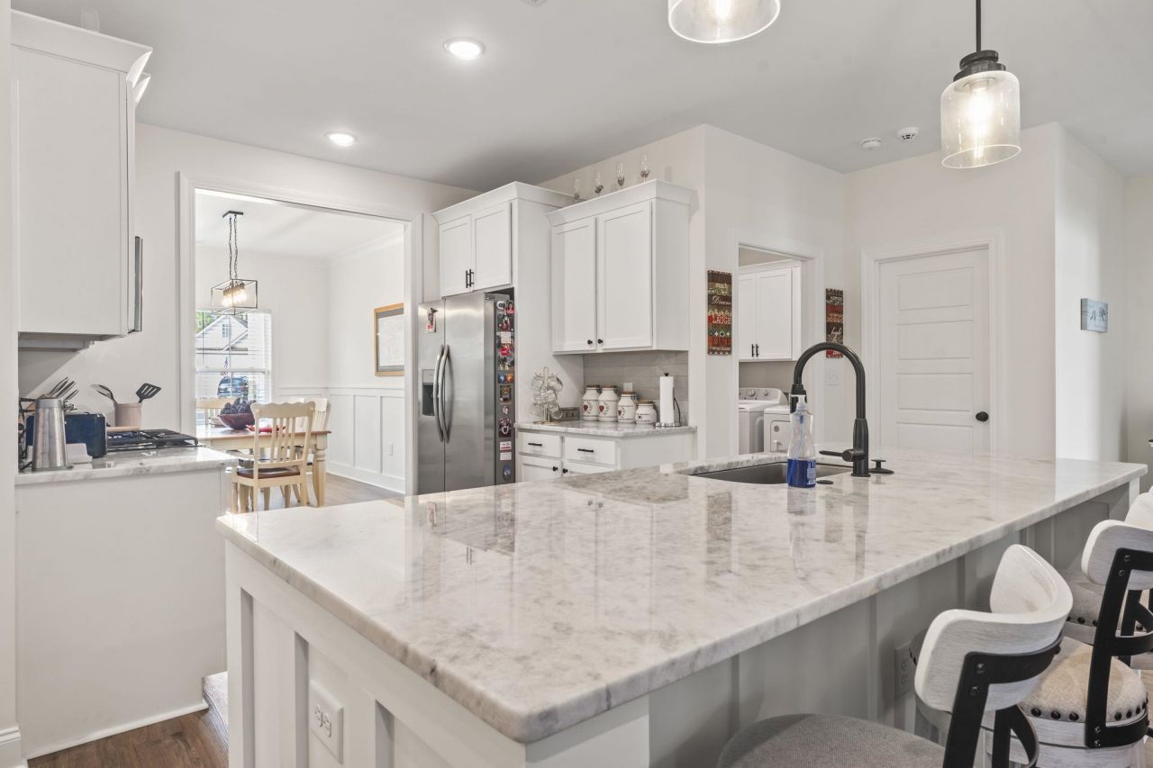 207 Putney Ct. Photo 13