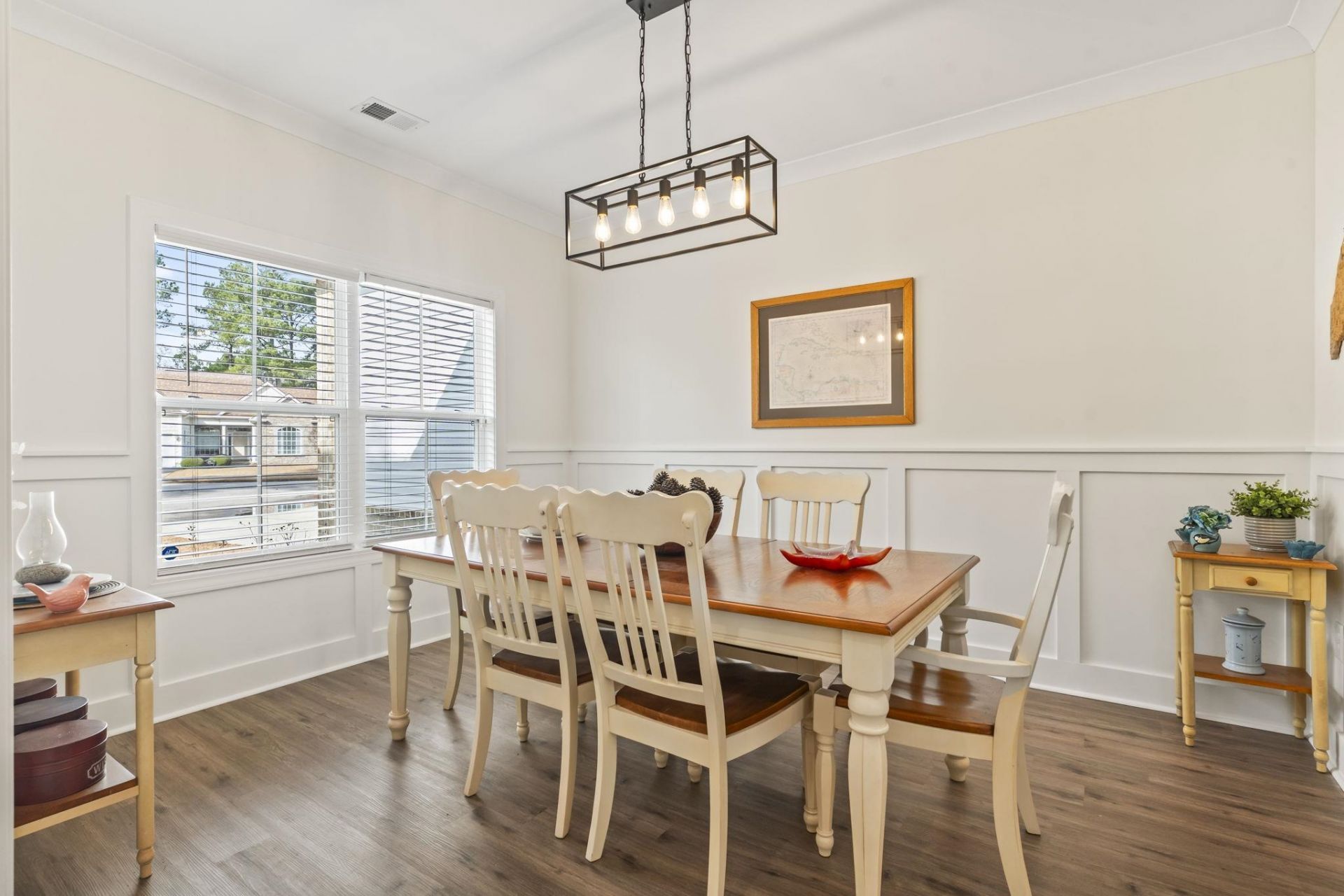 207 Putney Ct. Photo 6