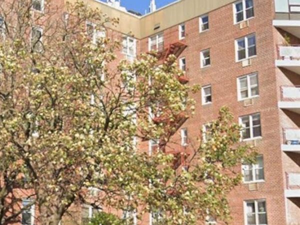 15105 Cross Island Pkwy , Unit 2F, Whitestone, NY 11357