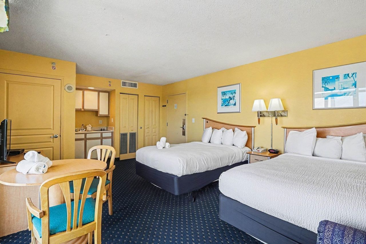 2701 S Ocean Blvd. Photo 6