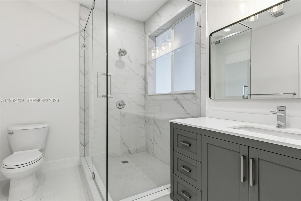 12608 SW 121st Ave , Miami, FL 33186 Photo