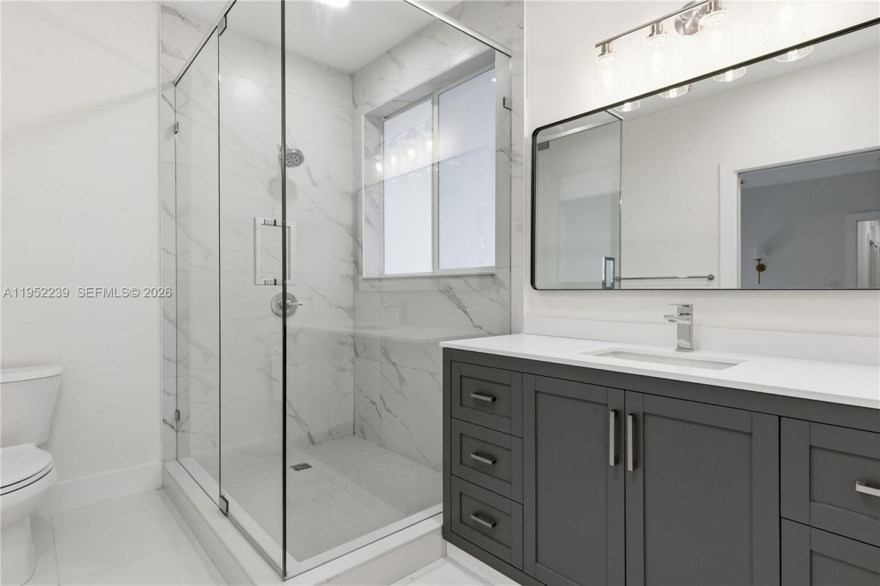 12608 SW 121st Ave , Miami, FL 33186 Photo