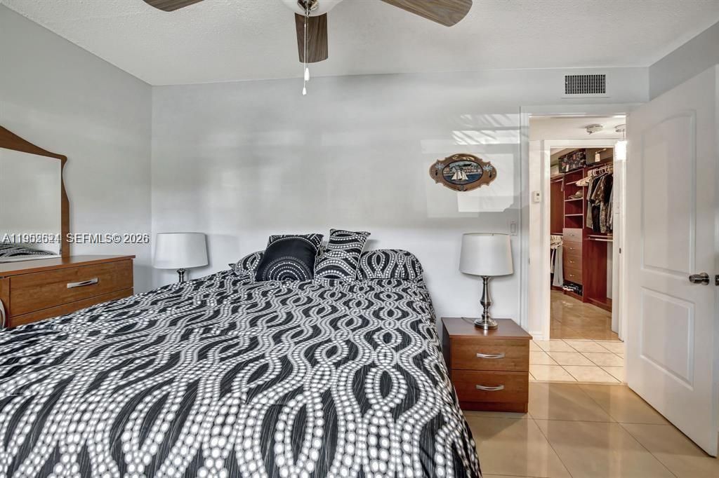 219 NE 14th Ave , Unit 107, Hallandale Beach, FL 33009 Photo