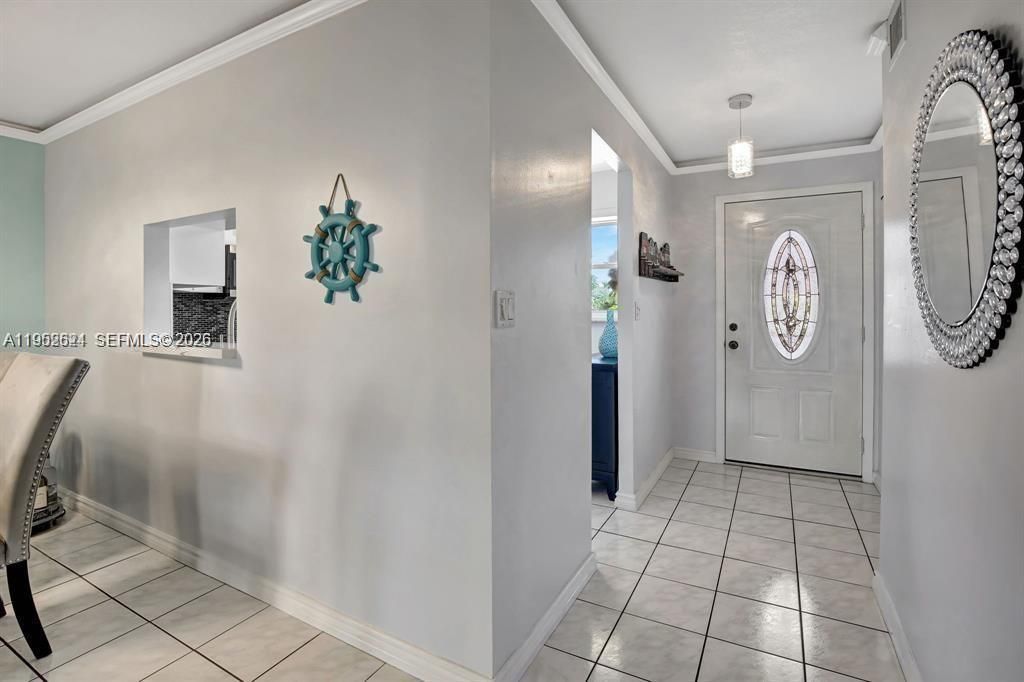 219 NE 14th Ave , Unit 107, Hallandale Beach, FL 33009 Photo