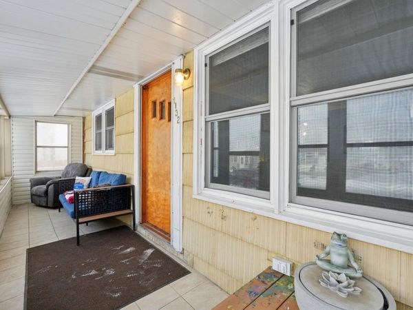 1132 Minnehaha Avenue E, Saint Paul, MN 55106