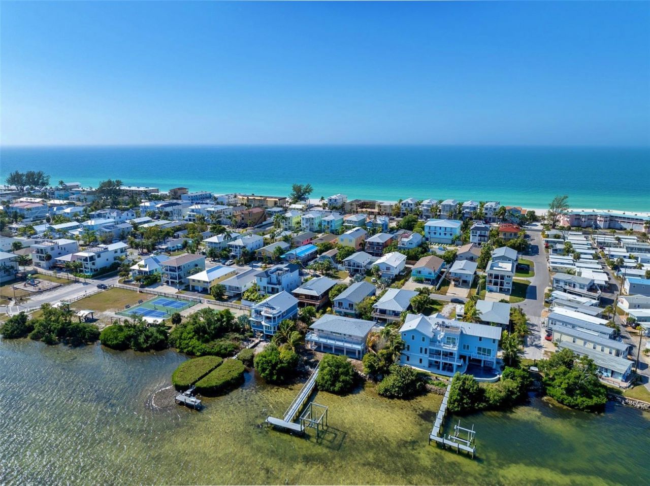 2512 Avenue A, Bradenton Beach, FL 34217 Photo