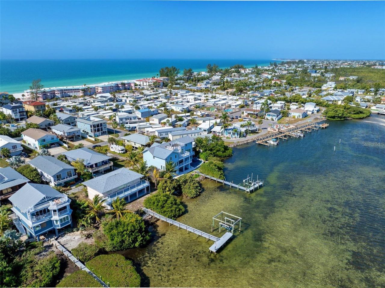 2512 Avenue A, Bradenton Beach, FL 34217 Photo