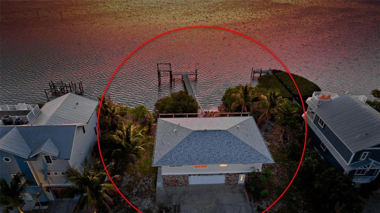 2512 Avenue A, Bradenton Beach, FL 34217 Photo