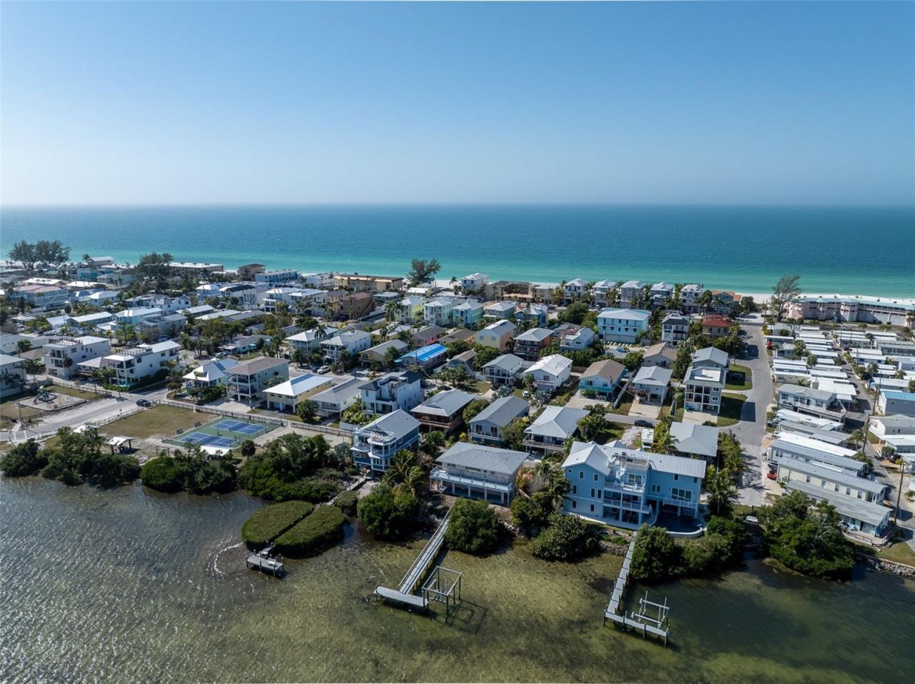 2512 Avenue A, Bradenton Beach, FL 34217 Photo