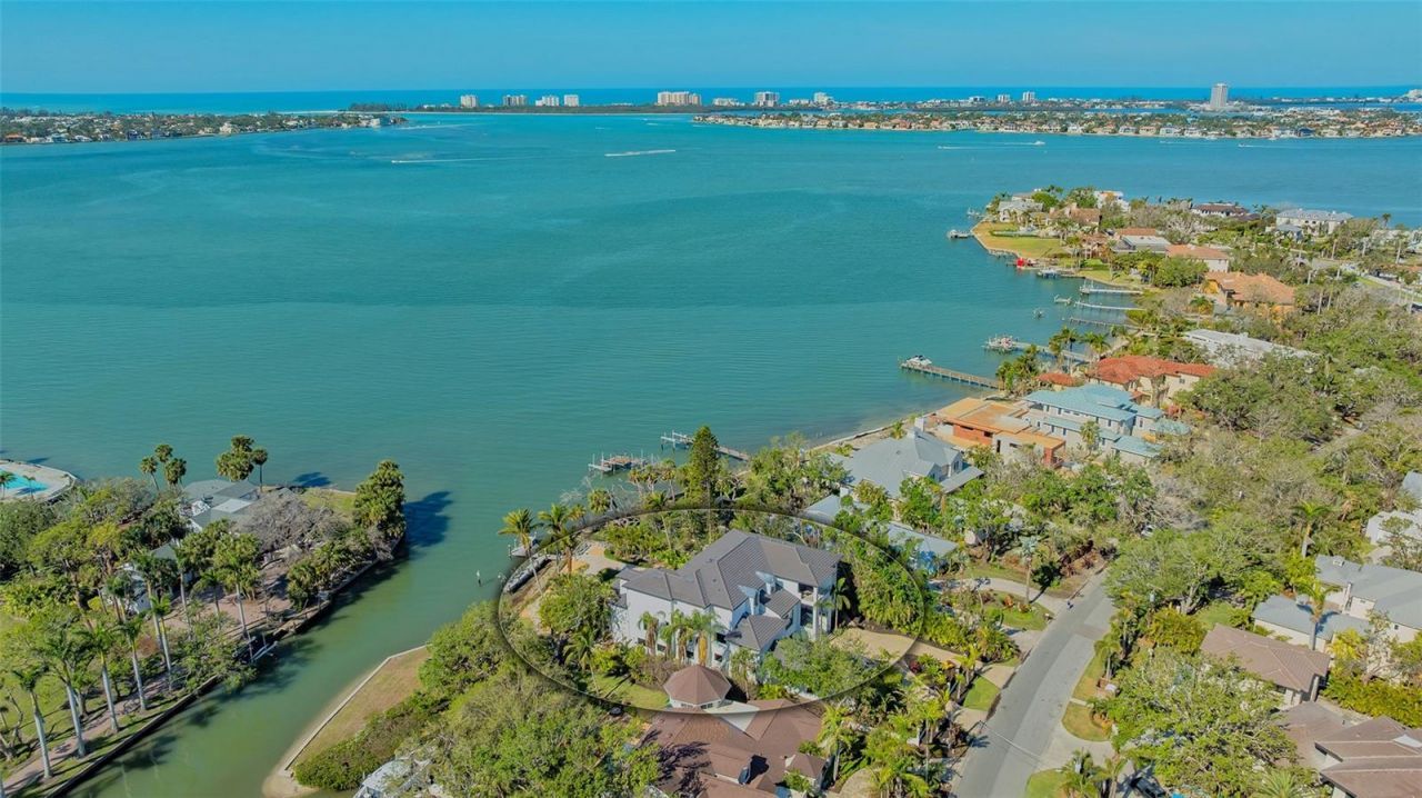 1540 Hillview Drive, Sarasota, FL 34239 Photo